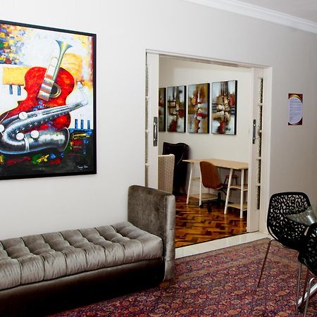 Jft Jewels Guest House Ист-Лондон Экстерьер фото