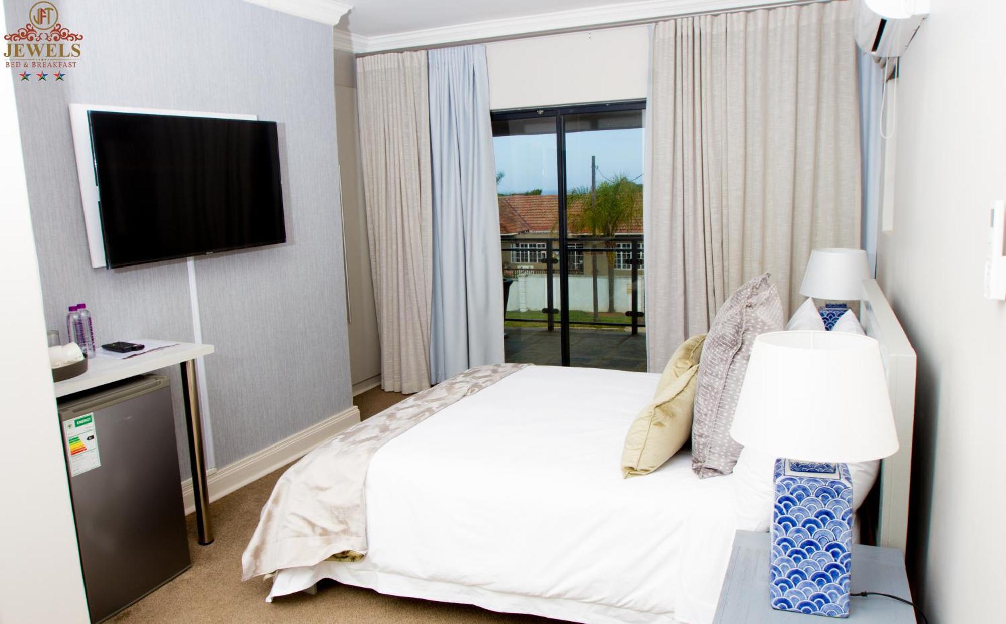 Jft Jewels Guest House Ист-Лондон Экстерьер фото