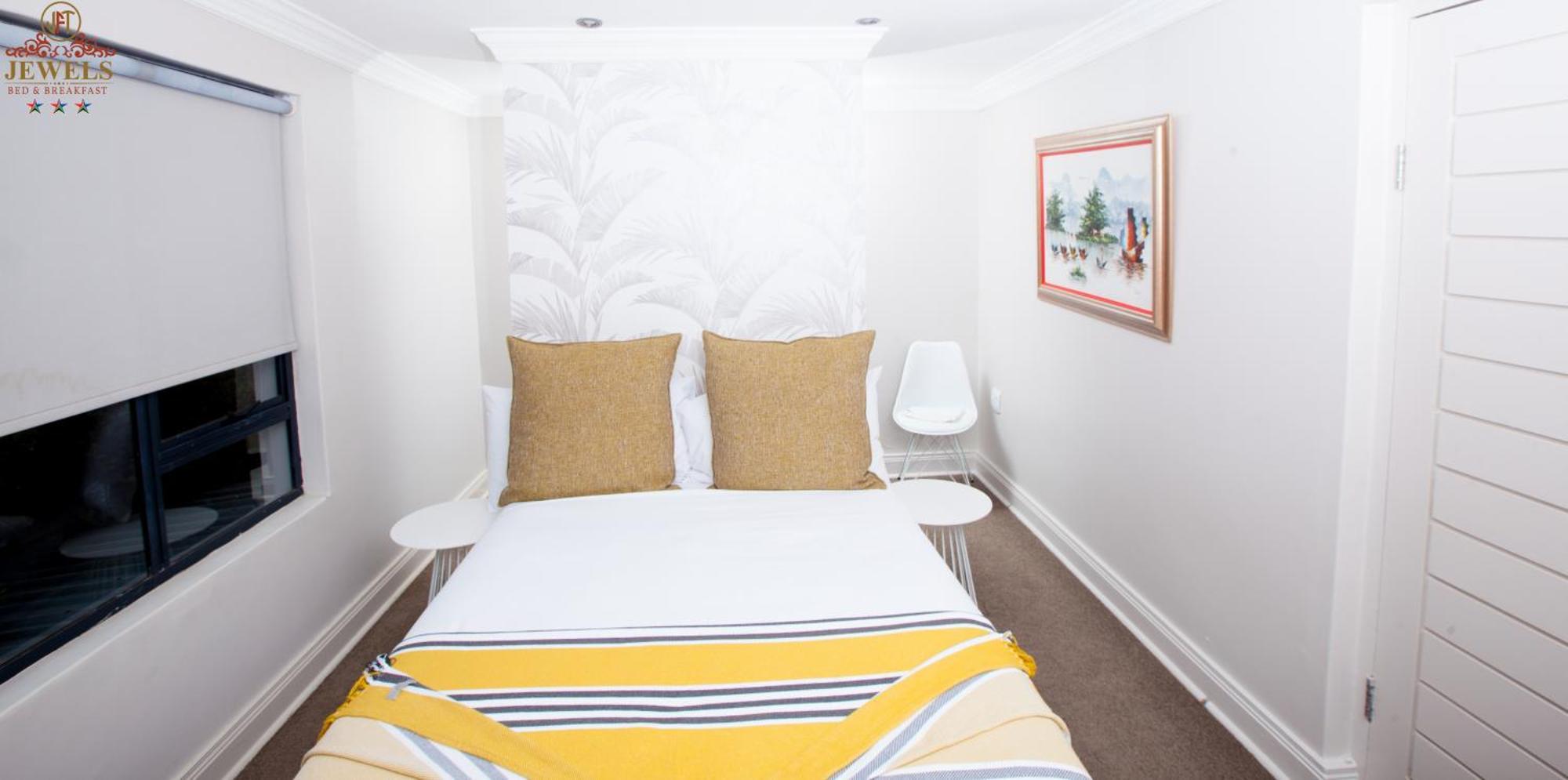 Jft Jewels Guest House Ист-Лондон Экстерьер фото