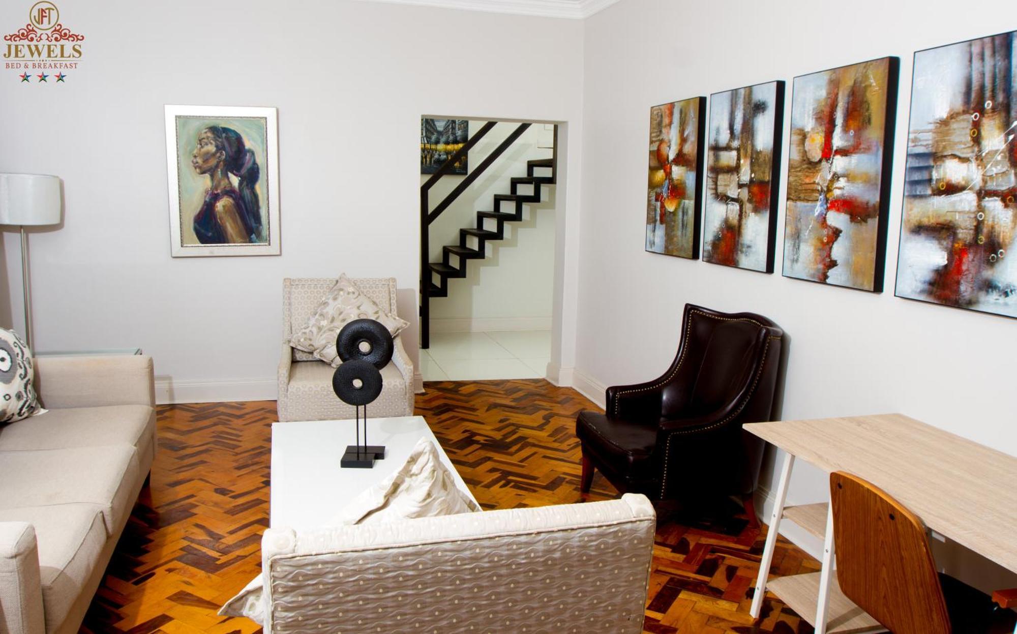 Jft Jewels Guest House Ист-Лондон Экстерьер фото